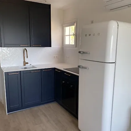 Nice Apartment With Balcony Near The Beaches
